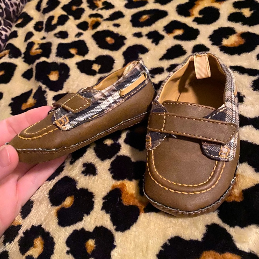 Baby Plaid loafers size 3